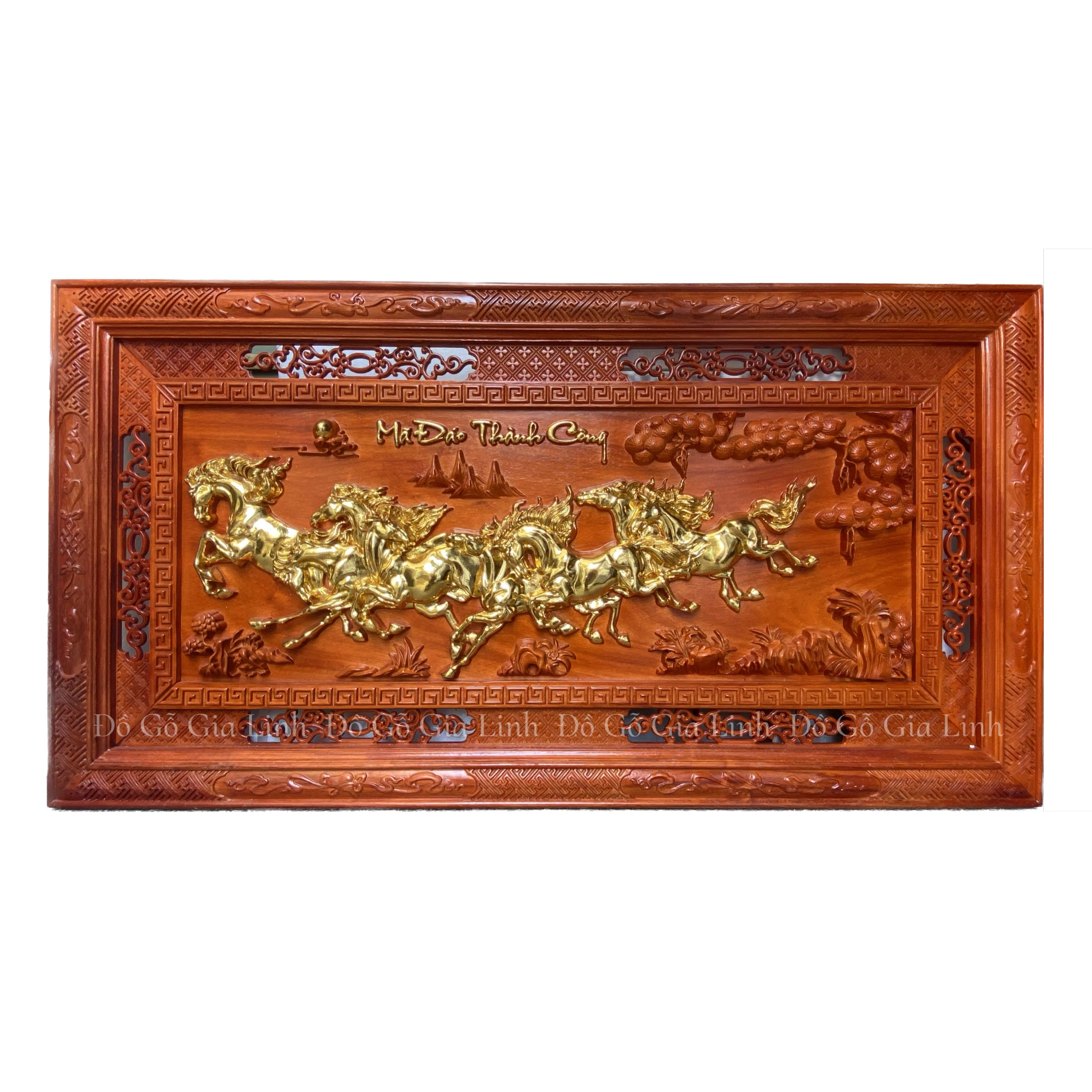 Tranh Mã Đáo Thành Công Gỗ Hương Dát Vàng Kích Thước 1m27x67cm Dày 4cm